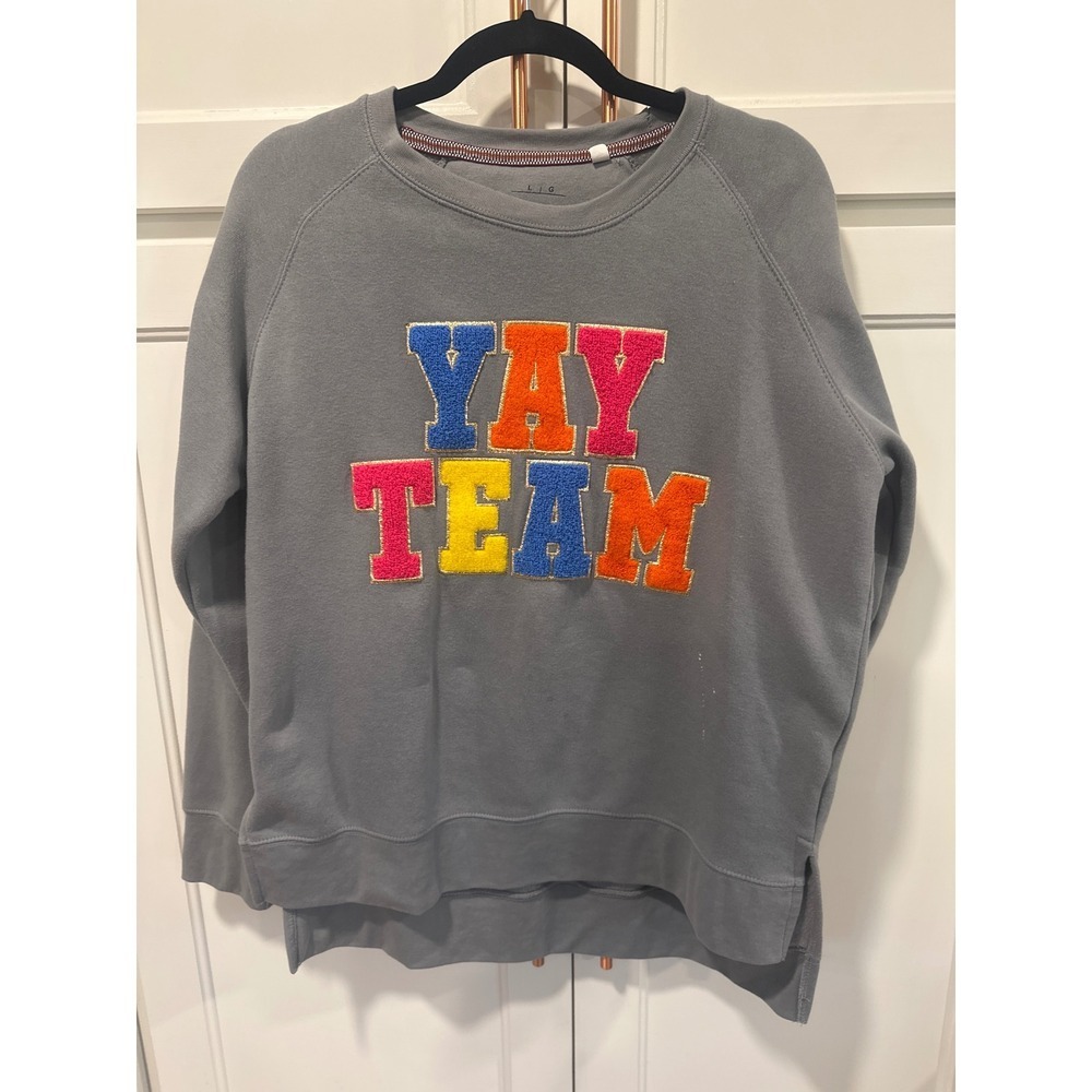 Texas True Threads Gray "Yay Team" Graphic Sweatshirt Pullover Size L read